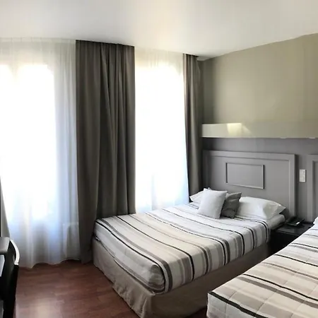 Hotel Cosmotel Marais Republique Paris-2